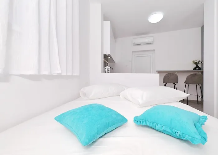 Silver Stars 1 ザダル